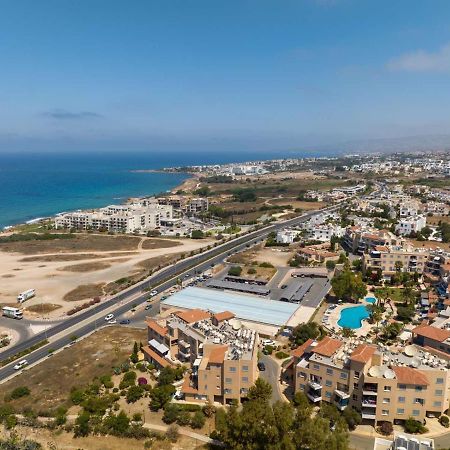 Kings Palace Indigo 109 Paphos Bagian luar foto